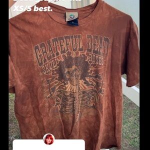 Grateful Dead ☠️ graphic tee